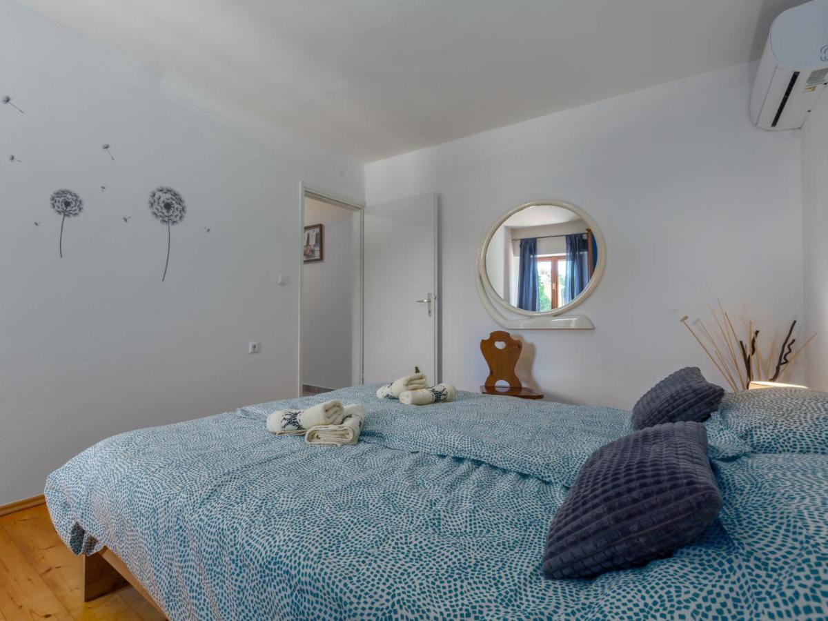 Holiday Home Villa Lucky By Interhome ブルトニグラ エクステリア 写真