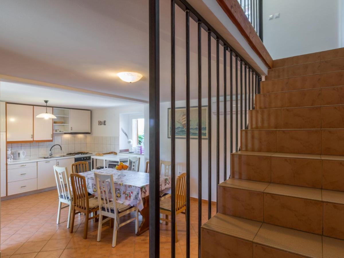Holiday Home Villa Lucky By Interhome ブルトニグラ エクステリア 写真