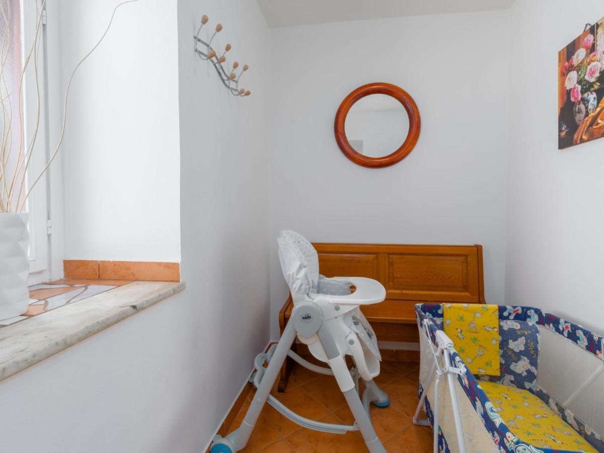 Holiday Home Villa Lucky By Interhome ブルトニグラ エクステリア 写真
